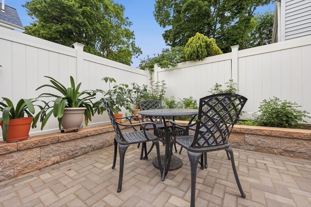 30 Meridian Street, Malden, MA 02148