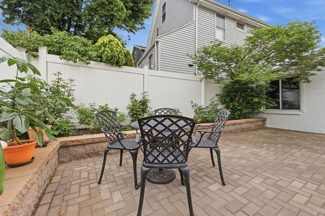 30 Meridian Street, Malden, MA 02148