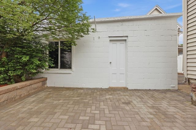 30 Meridian Street, Malden, MA 02148