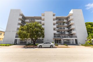 1030 9th St 204, Miami Beach, FL 33139