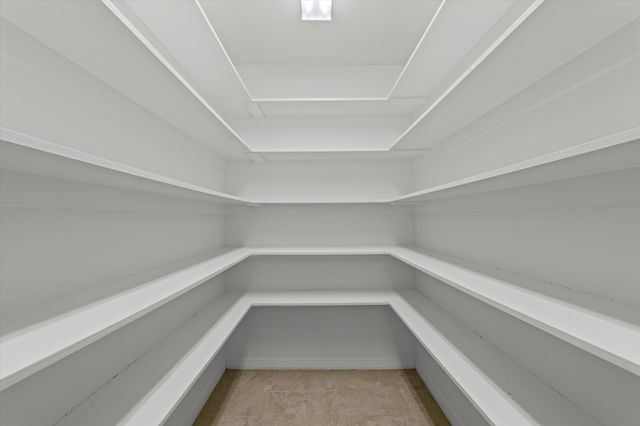 1505 Jane Lane, West, TX 76691