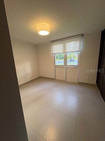 290 AVE SANTA ANA TORRIMAR PLAZA 1D, Guaynabo, PR 00969