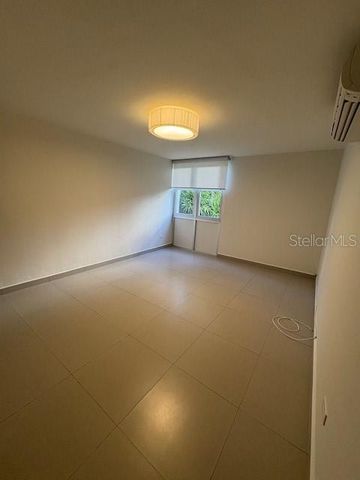 290 AVE SANTA ANA TORRIMAR PLAZA 1D, Guaynabo, PR 00969