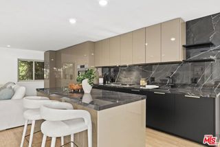 1233 N Laurel Avenue 109, West Hollywood, CA 90046