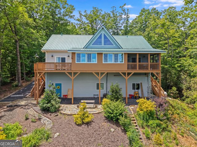 557 Walnut Grove Lane, Tiger, GA 30576