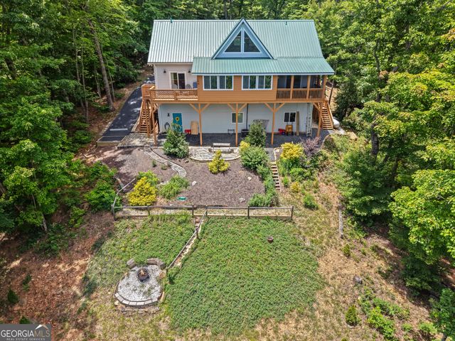 557 Walnut Grove Lane, Tiger, GA 30576