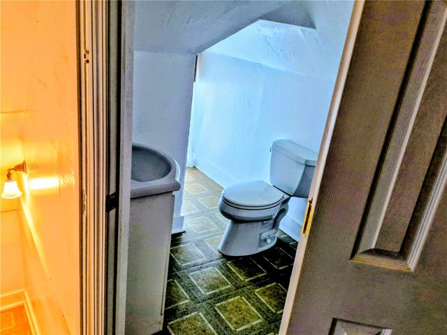 415 E End Ave, Regent Square, PA 15221