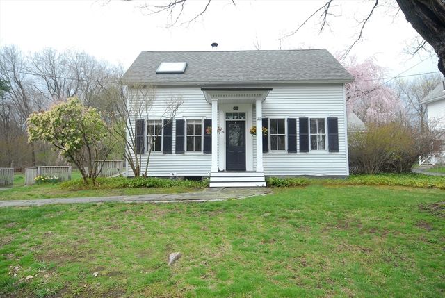15 Martin St, Acton, MA 01720