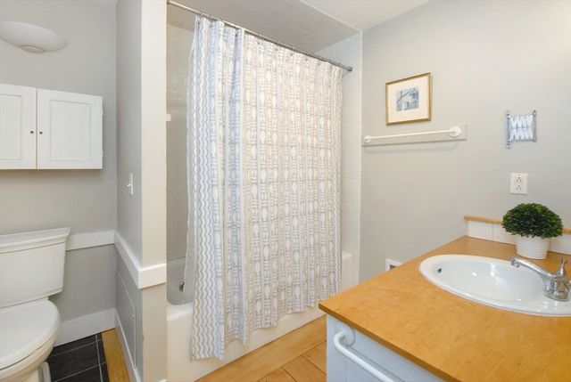 15 Martin St, Acton, MA 01720