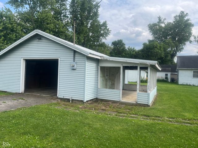 534 Central Avenue, Lapel, IN 46051