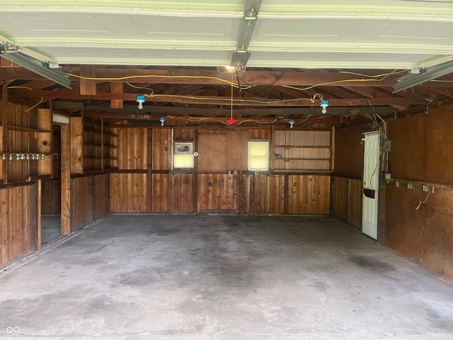 534 Central Avenue, Lapel, IN 46051