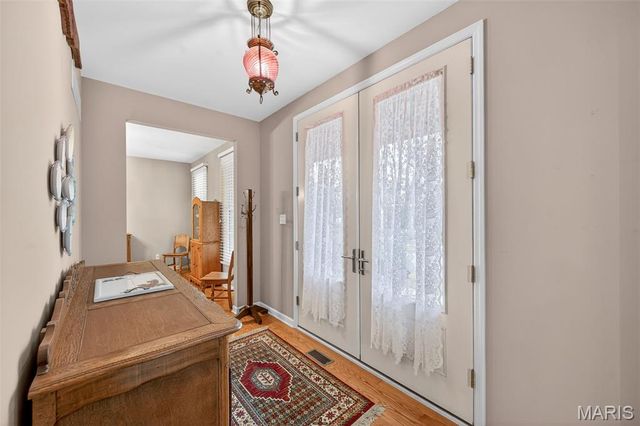 3627 Arpent Street, St Charles, MO 63301