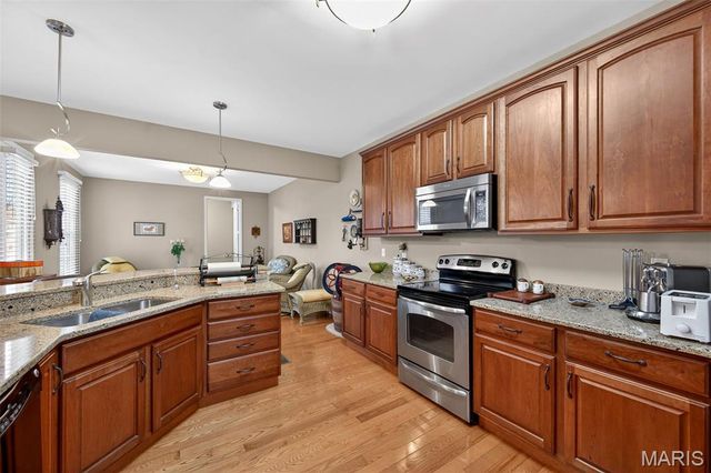 3627 Arpent Street, St Charles, MO 63301