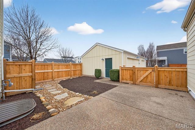 3627 Arpent Street, St Charles, MO 63301