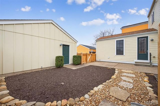 3627 Arpent Street, St Charles, MO 63301