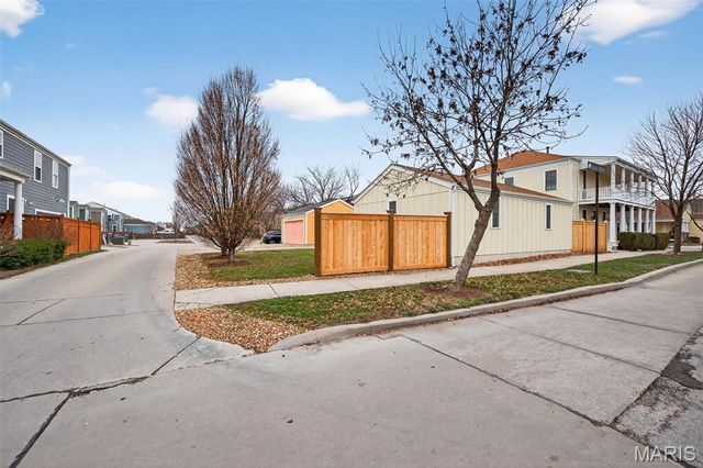 3627 Arpent Street, St Charles, MO 63301