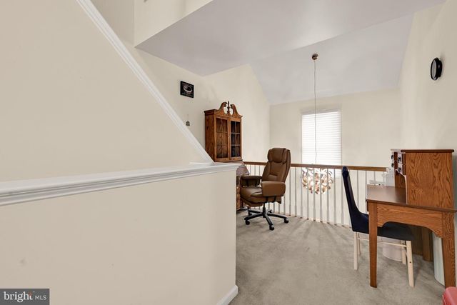 96 HAWK VALLEY LN, Denver, PA 17517