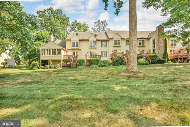 96 HAWK VALLEY LN, Denver, PA 17517