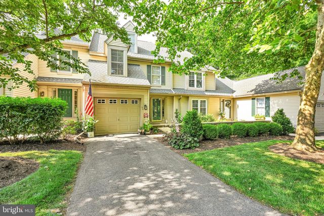 96 HAWK VALLEY LN, Denver, PA 17517