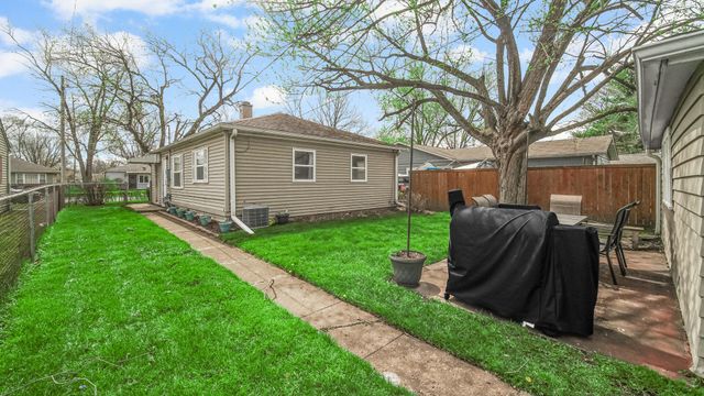 1330 W 1st Place, Hobart, IN 46342