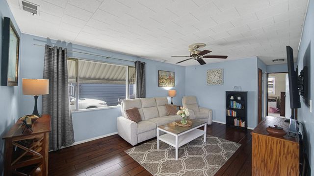 1330 W 1st Place, Hobart, IN 46342