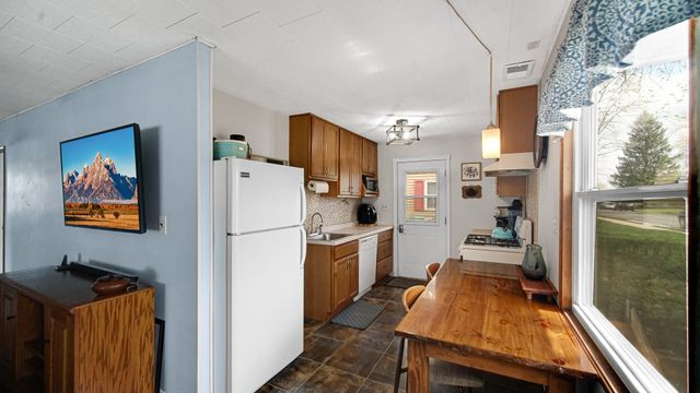1330 W 1st Place, Hobart, IN 46342