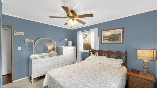 1330 W 1st Place, Hobart, IN 46342