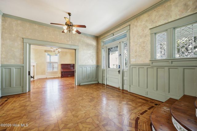 401 N Market Street, Washington, NC 27889