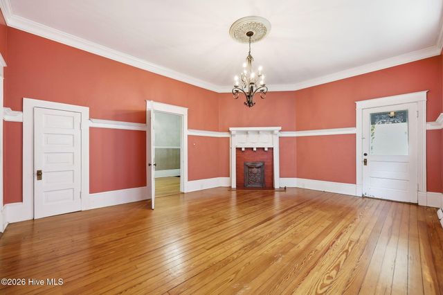 401 N Market Street, Washington, NC 27889