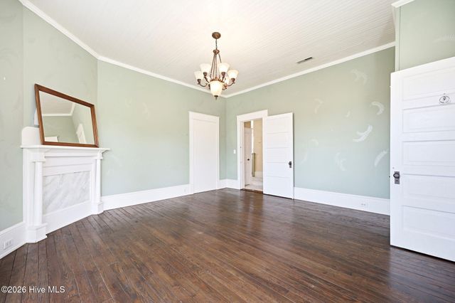 401 N Market Street, Washington, NC 27889