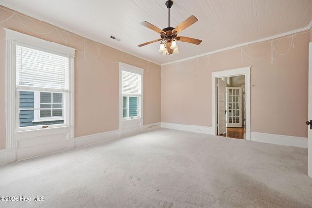 401 N Market Street, Washington, NC 27889