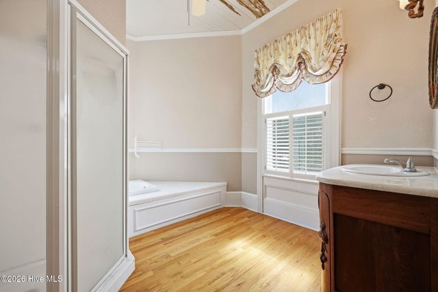 401 N Market Street, Washington, NC 27889