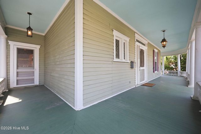 401 N Market Street, Washington, NC 27889