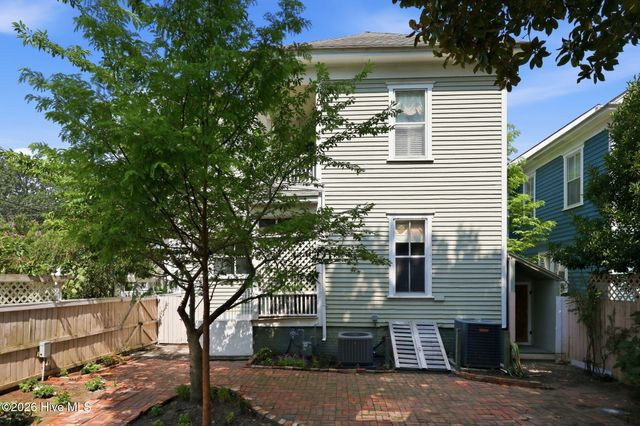 401 N Market Street, Washington, NC 27889