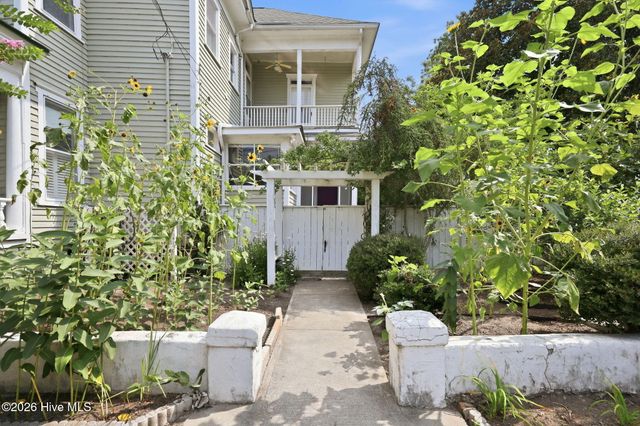 401 N Market Street, Washington, NC 27889