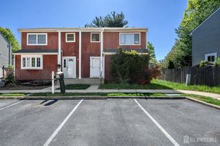 38 Gary Court, South Brunswick, NJ 08810