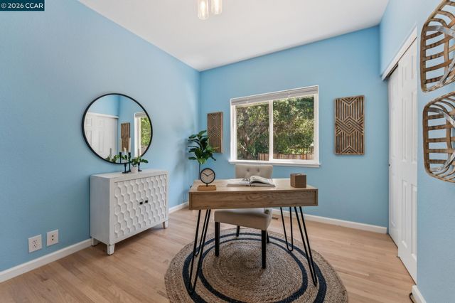116 Castle Rock Lane, Walnut Creek, CA 94598
