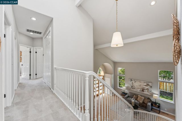 116 Castle Rock Lane, Walnut Creek, CA 94598