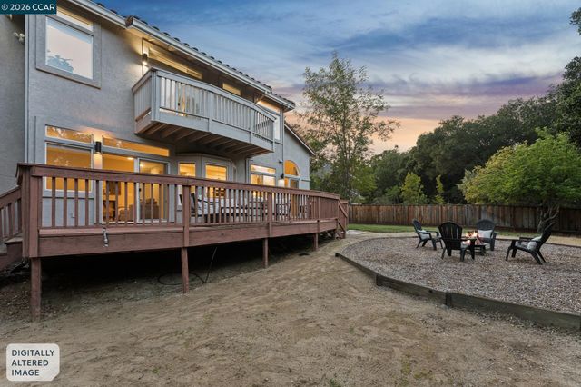 116 Castle Rock Lane, Walnut Creek, CA 94598