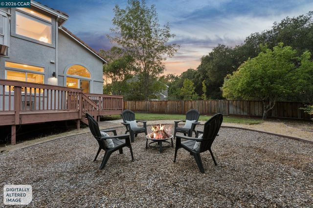 116 Castle Rock Lane, Walnut Creek, CA 94598