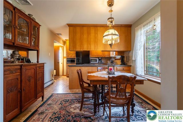 77 Uhlerstown Hill Road, Tinicum Twp, PA 18920