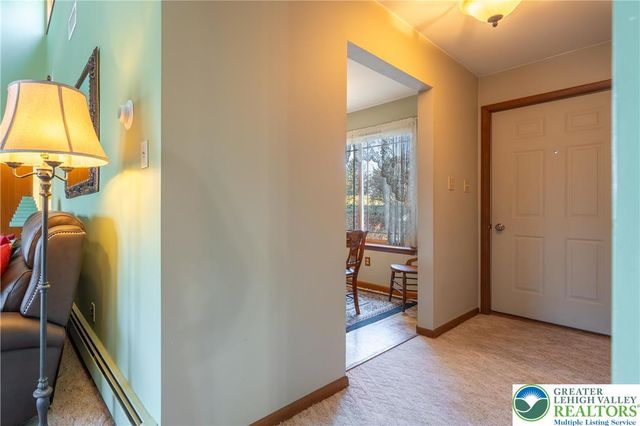 77 Uhlerstown Hill Road, Tinicum Twp, PA 18920