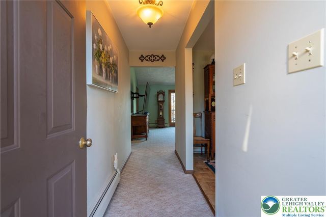 77 Uhlerstown Hill Road, Tinicum Twp, PA 18920