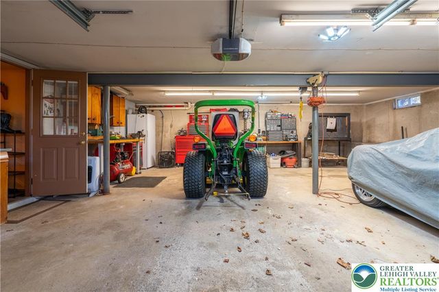 77 Uhlerstown Hill Road, Tinicum Twp, PA 18920