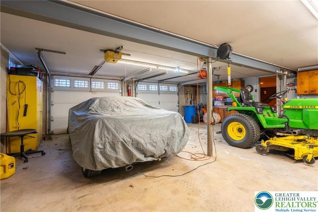 77 Uhlerstown Hill Road, Tinicum Twp, PA 18920