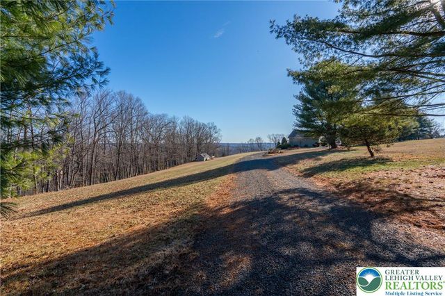 77 Uhlerstown Hill Road, Tinicum Twp, PA 18920