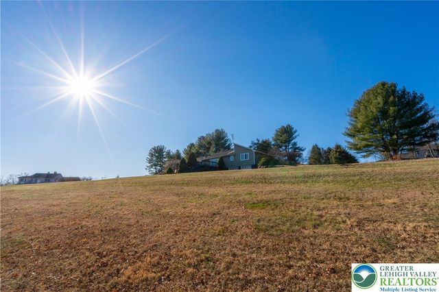 77 Uhlerstown Hill Road, Tinicum Twp, PA 18920