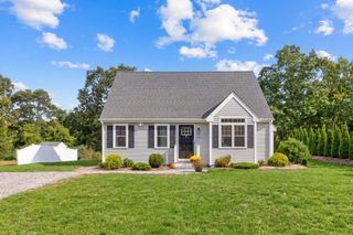140 Broken Bow Lane, Teaticket, MA 02536