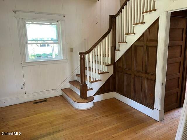 70 Seaman Avenue, Castleton-on-hudson, NY 12033
