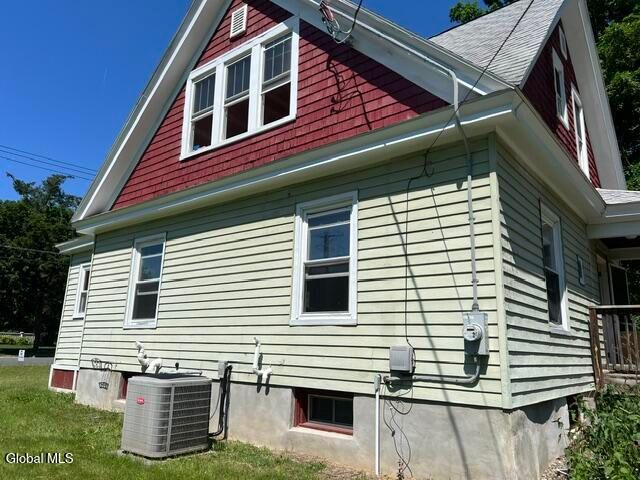 70 Seaman Avenue, Castleton-on-hudson, NY 12033